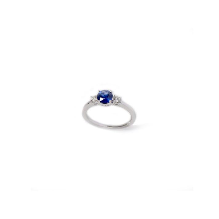 Sapphire diamond white gold ring