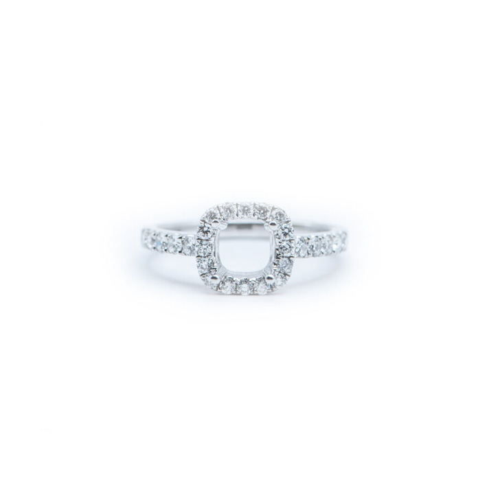 18kt White Gold Halo Mounting with Side Diamonds 2